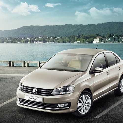 Volkswagen_Vento_320