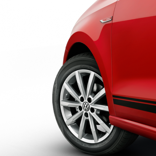 Volkswagen_Vento_316