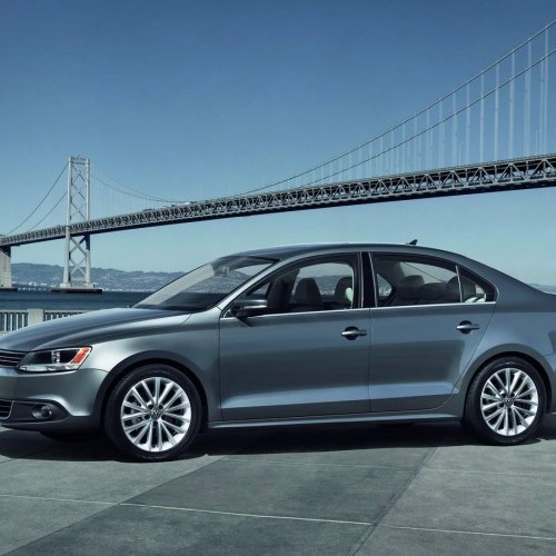 Volkswagen_Vento_303