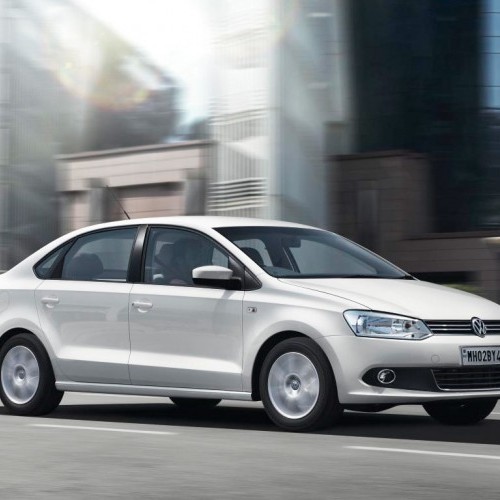 Volkswagen_Vento_296