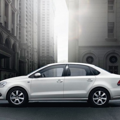 Volkswagen_Vento_294