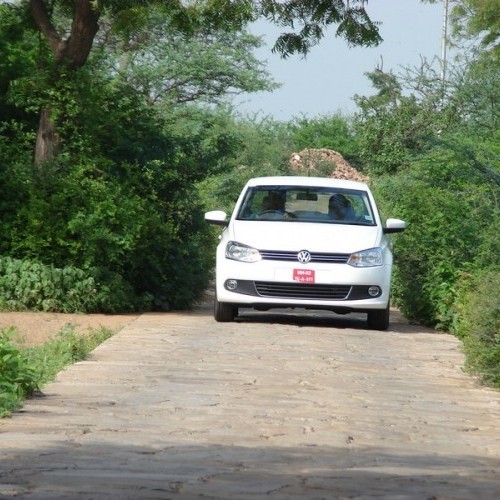 Volkswagen_Vento_285