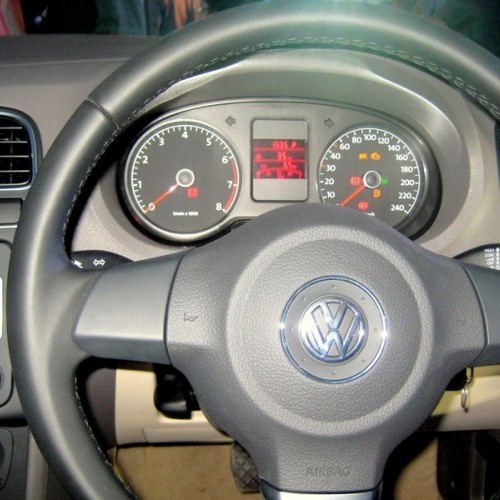 Volkswagen_Vento_258