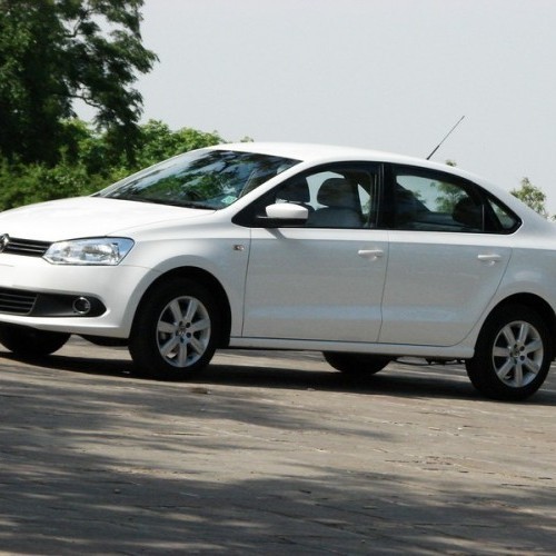 Volkswagen_Vento_251