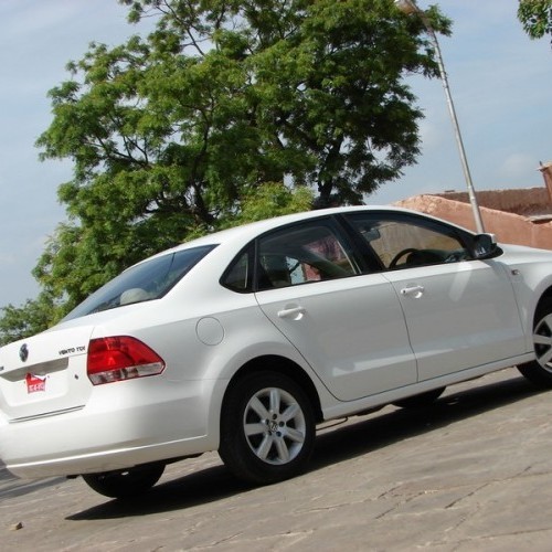 Volkswagen_Vento_223