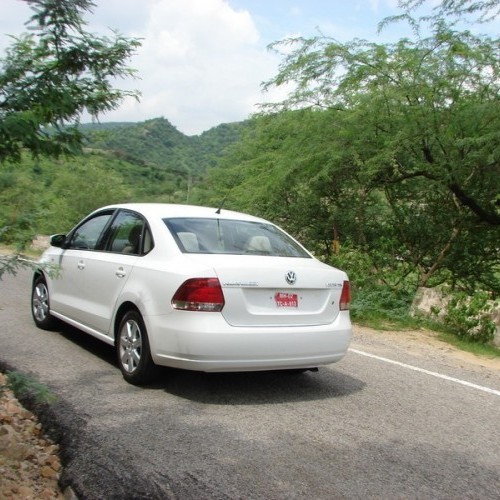 Volkswagen_Vento_218