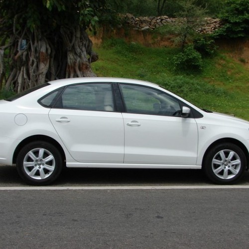 Volkswagen_Vento_202