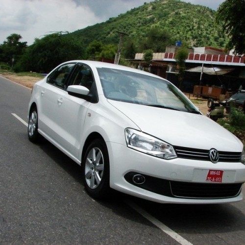 Volkswagen_Vento_175