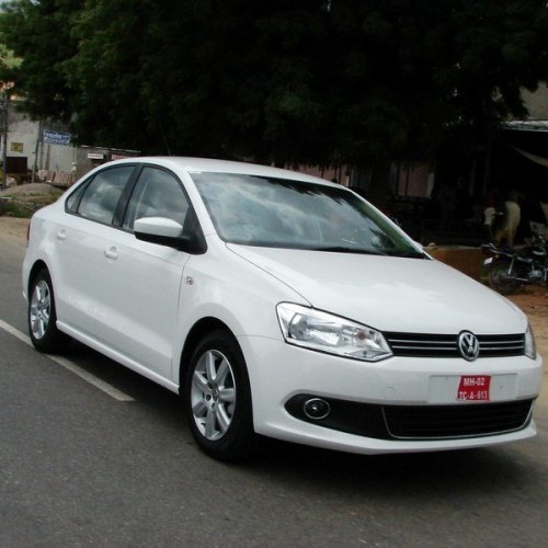 Volkswagen_Vento_172