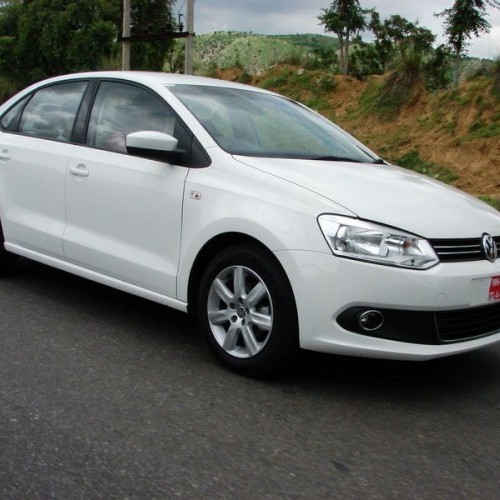 Volkswagen_Vento_170