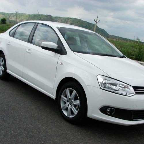Volkswagen_Vento_163