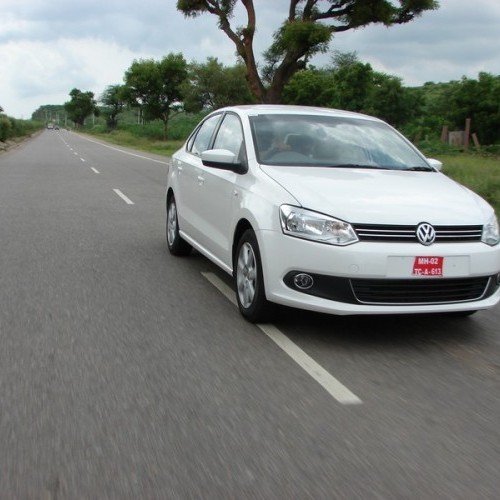 Volkswagen_Vento_160