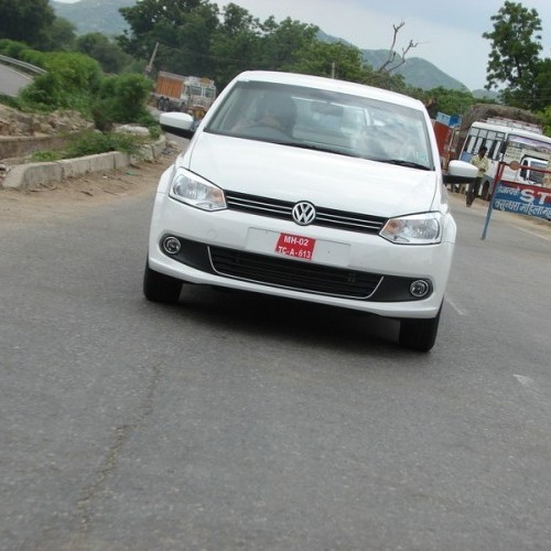 Volkswagen_Vento_143