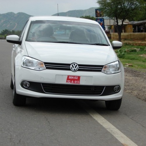 Volkswagen_Vento_142