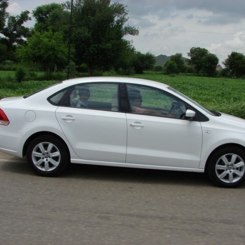 Volkswagen_Vento_132