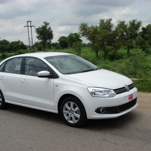 Volkswagen_Vento_131