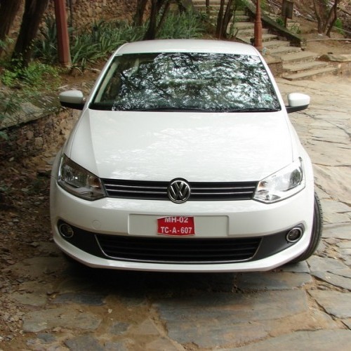 Volkswagen_Vento_107