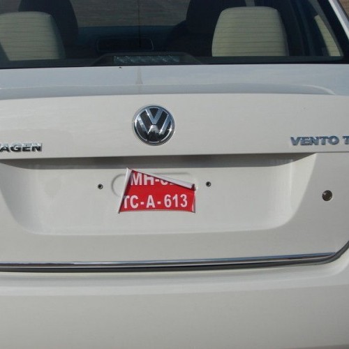 Volkswagen_Vento_63