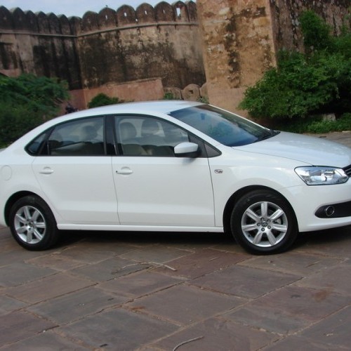 Volkswagen_Vento_41