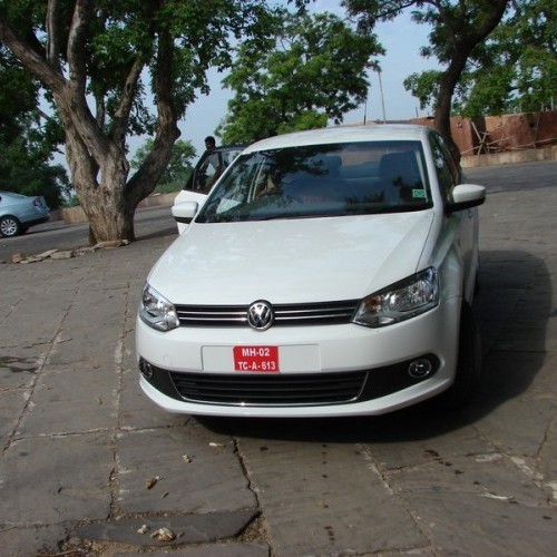 Volkswagen_Vento_18