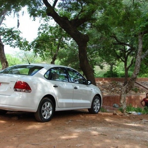 Volkswagen_Vento_5