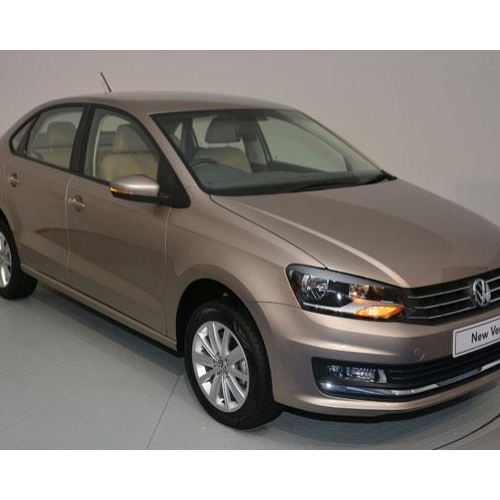 Volkswagen_Vento_4