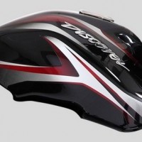 Bajaj Discover 150 S Black Red