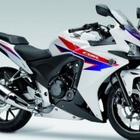 Cbr 400rr Colour 02