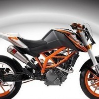 Duke 125cc Colour 01