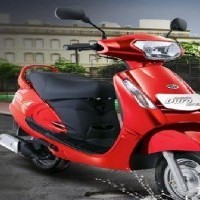 Mahindra Duro Colour Derby Red
