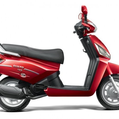 Mahindra Gusto 125 Color Red
