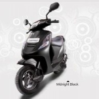 Mahindra Kine Colour Midnight Black