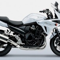 Suzuki Bandit 1250sa Pearl Glacier White