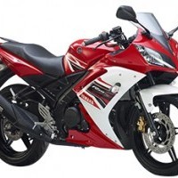Yamaha R15s Color Adrenalin Red