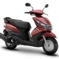 Yamaha Ray Colour Burgundy