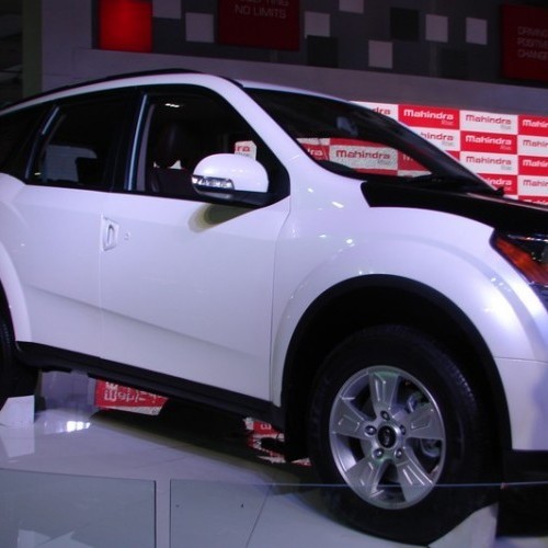 Mahindra Xuv500 Hybrid 01