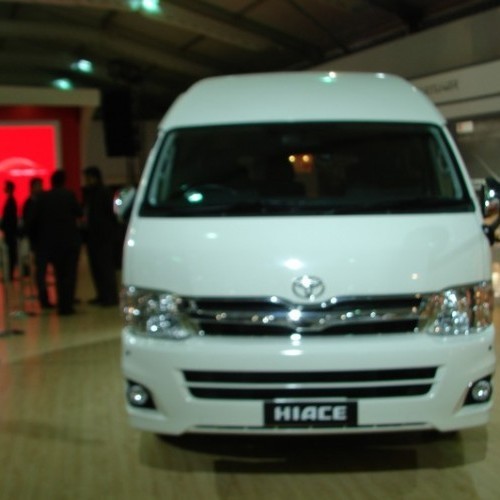 Hiace 02
