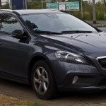 V40 Cross Country Colour 02