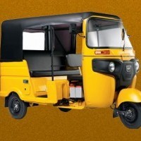 Bajaj Re Optima Diesel Colour Yellow
