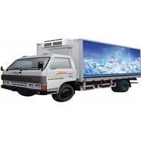 SML Isuzu Reefer Van Picture