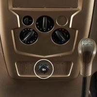 Mahindra Supro Van Lx Mobile Charger