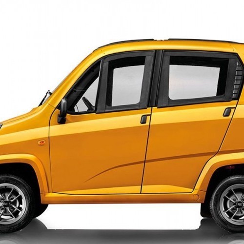 Bajaj Qute Image 2