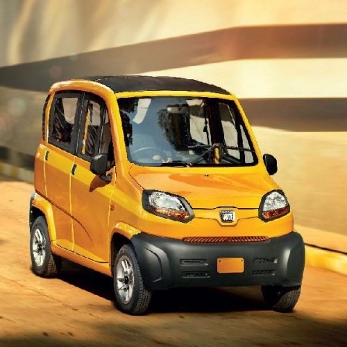 Bajaj Qute Image 20