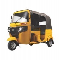 Bajaj Re Compact 4s Image 4