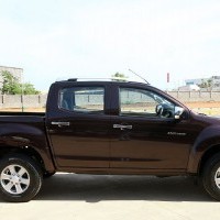 Isuzu D Max Space Cab Flat Deck Image 12