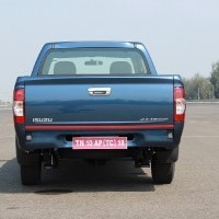 Isuzu D Max Space Cab Flat Deck Image 2