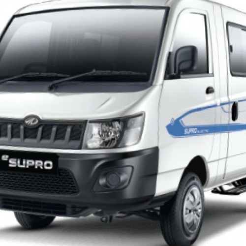 Mahindra Esupro Cargo Van Image 3