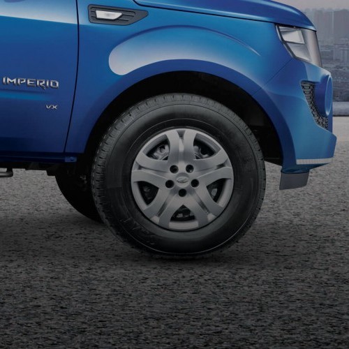 Mahindra Imperio Wheel Cover