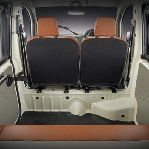 Mahindra Jeeto Minivan Image 10