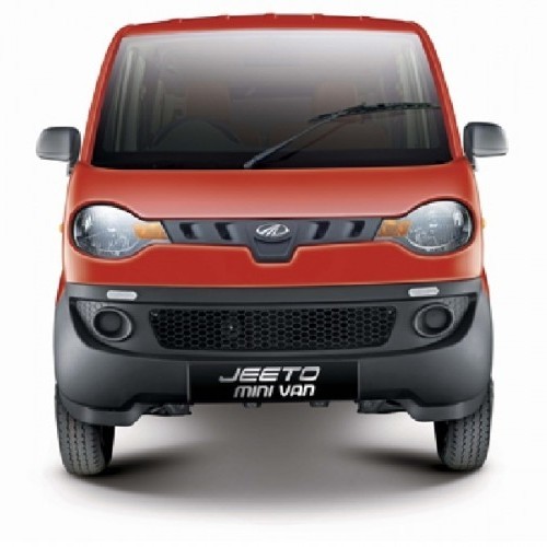 Mahindra Jeeto Minivan Image 6